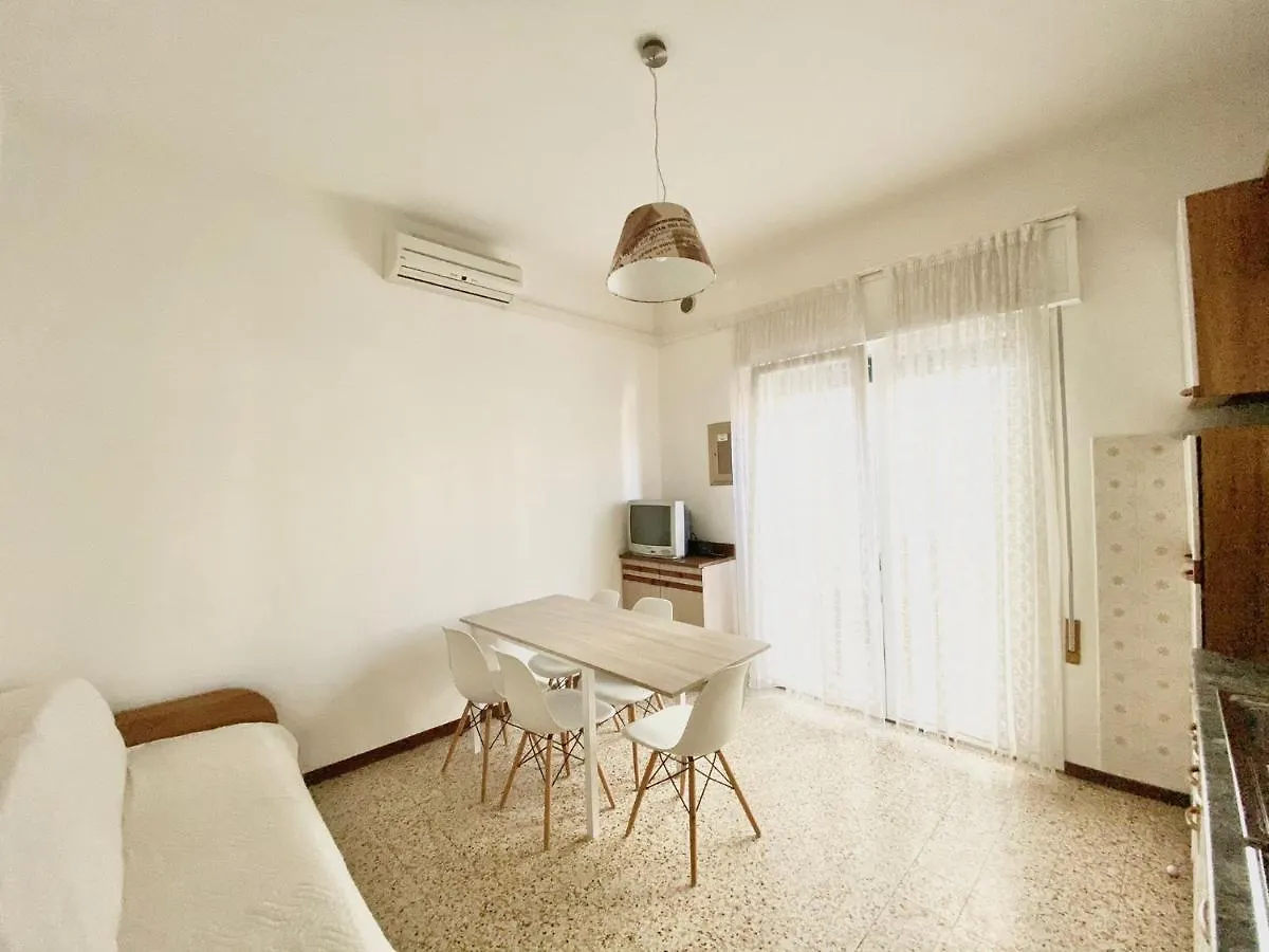דירה לידו די ג'סולו Euroresidence - Piazza Mazzini- 30 Mt Dal Mare - Immobil Relax